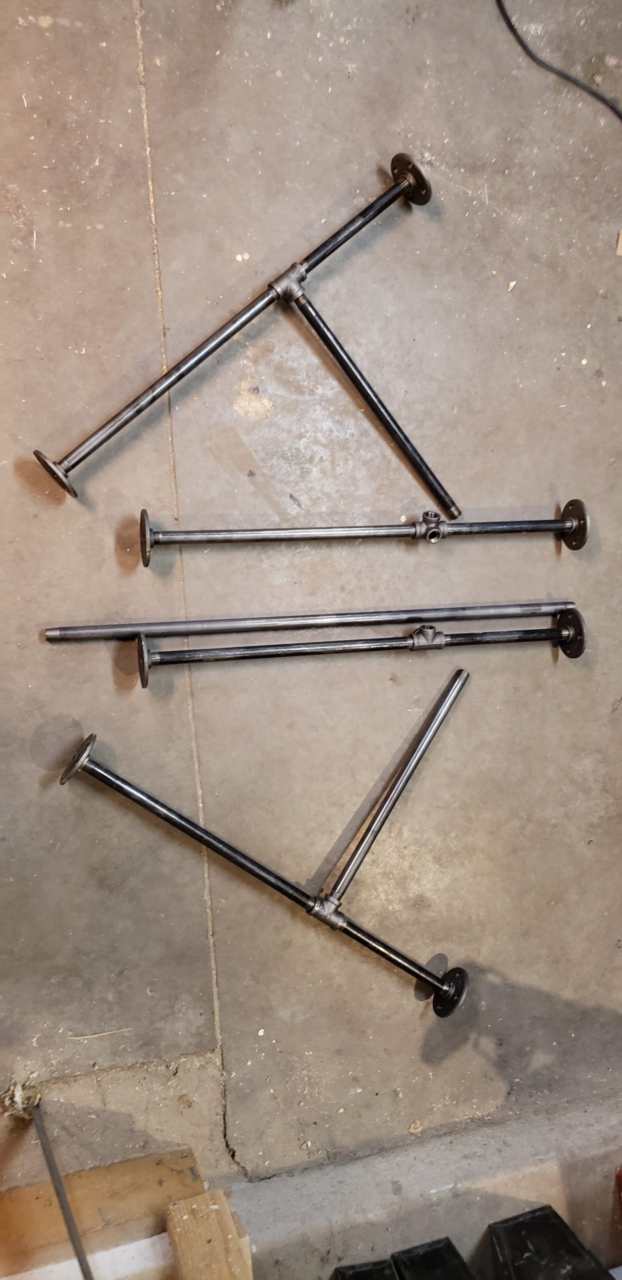 Black Pipe for desk frame