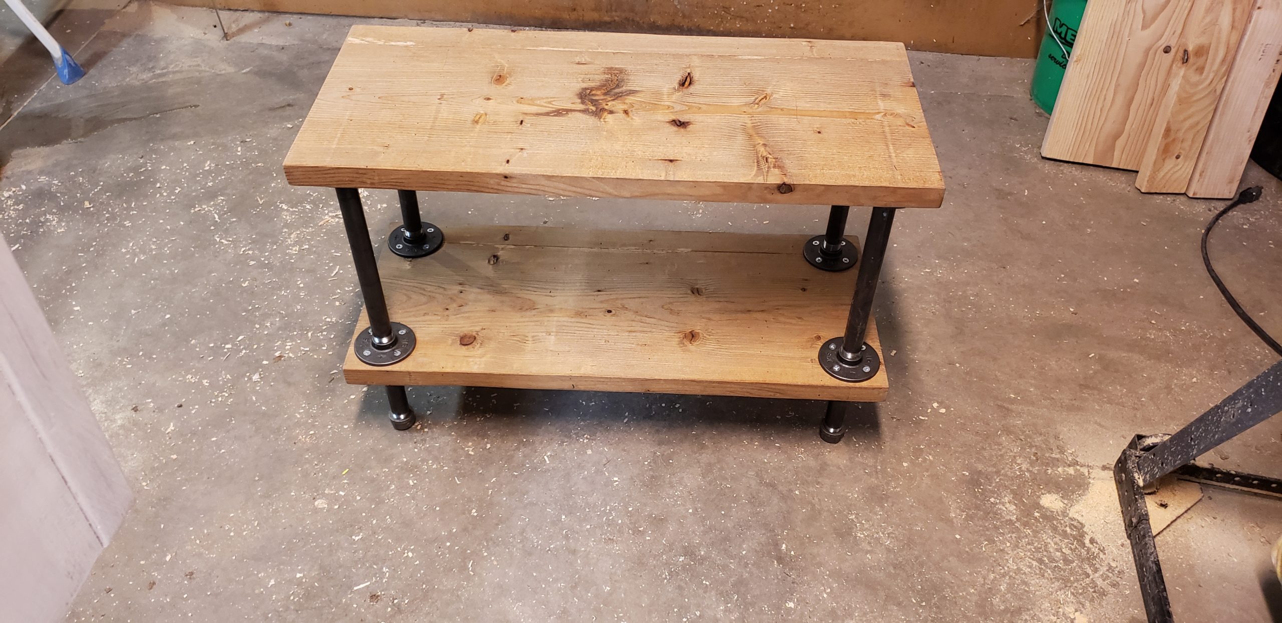 Book Shelf / Lizard Stand assembly